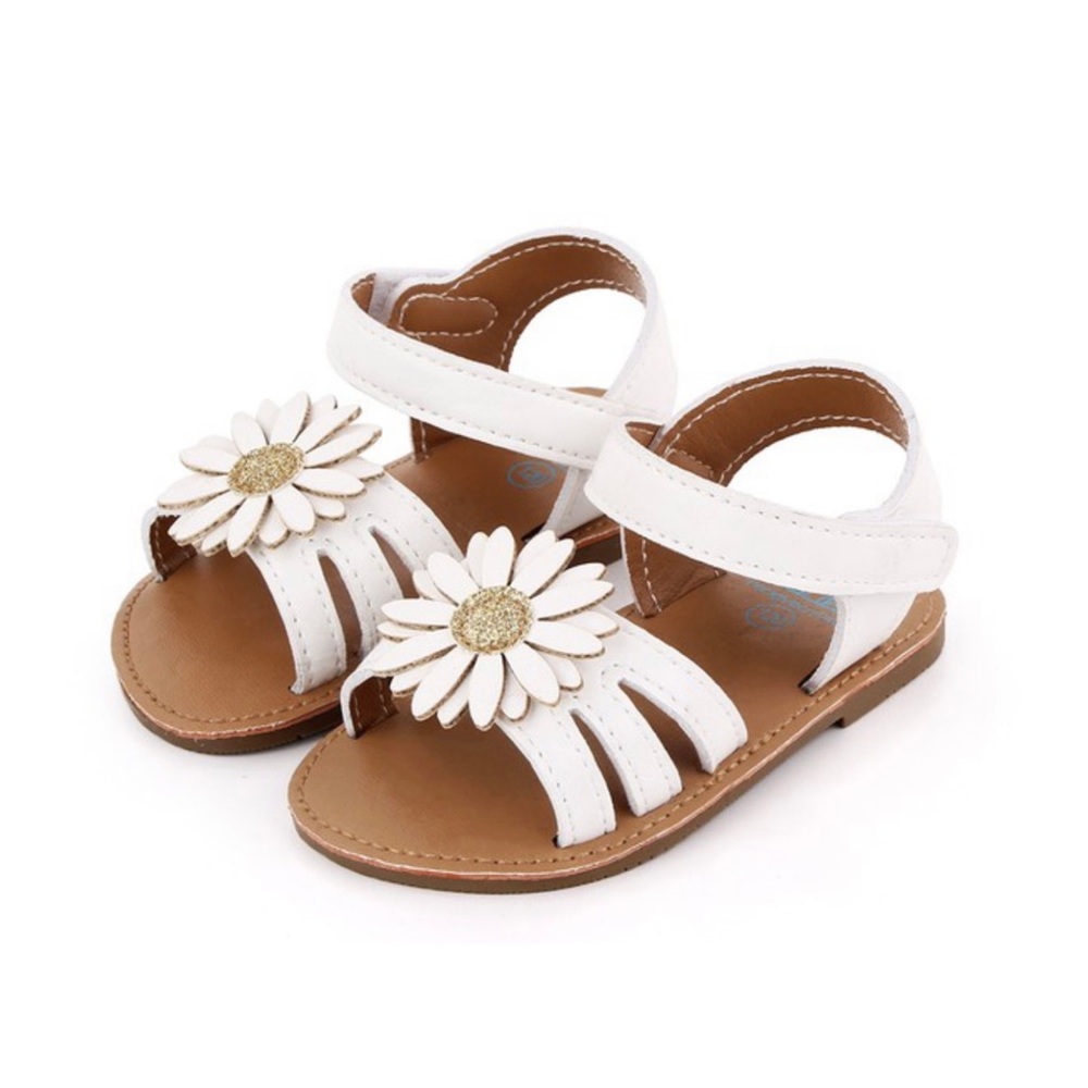 WHITE FLORAL SANDALS
